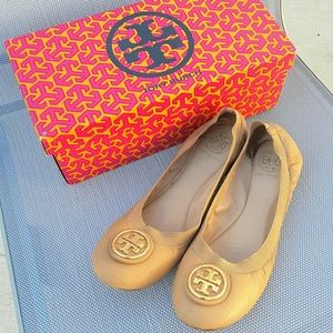 Tory Burch Caroline flats